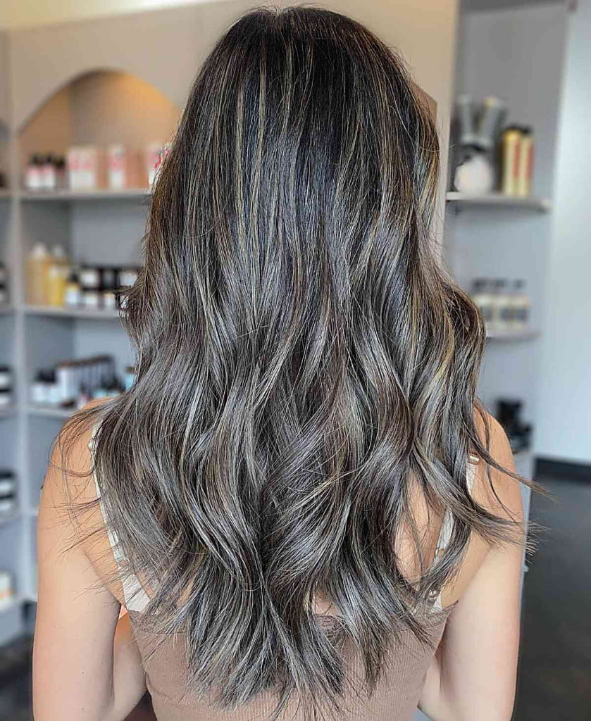 31 Stunning Grey Balayage Hair Color Ideas for Women of All Ages