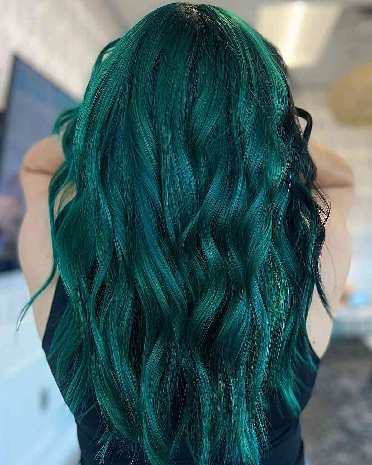 The Ideal Shade of Emerald Green Hair