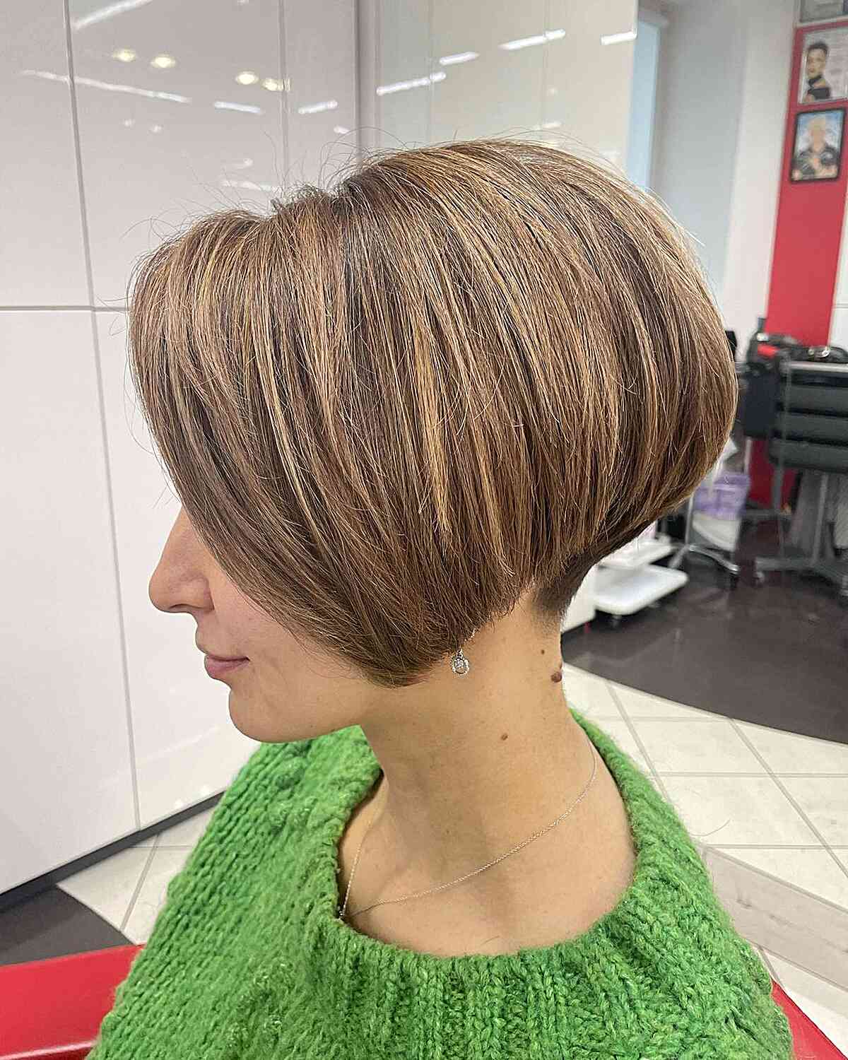 Wedge Hairstyle with Nape Undercut