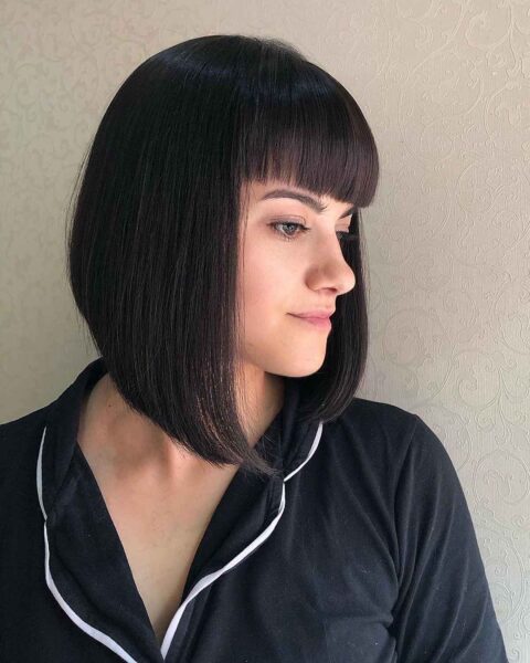 Stunning sleek lob & blunt bangs