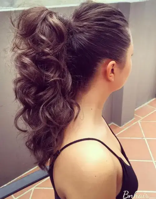 Textured Ponytail with Volume