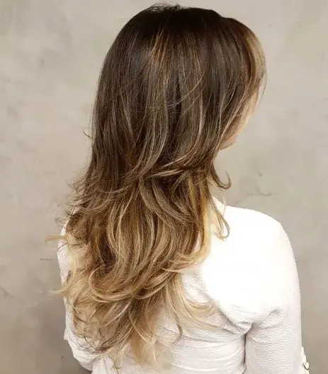 Two-Layered Wavy Hairstyle