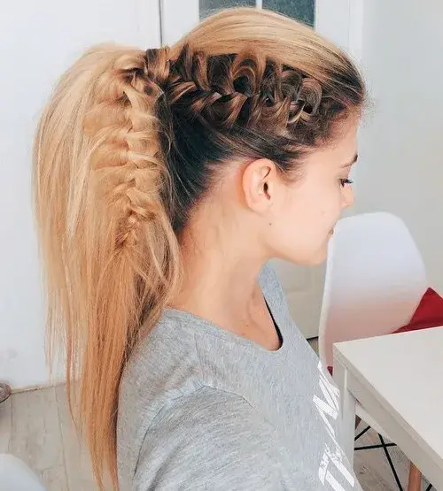 Combining Ponytail with Delicate Lace Braid