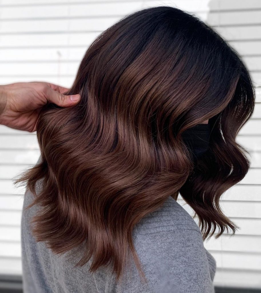 Sophisticated Short Waves with Cool Hues