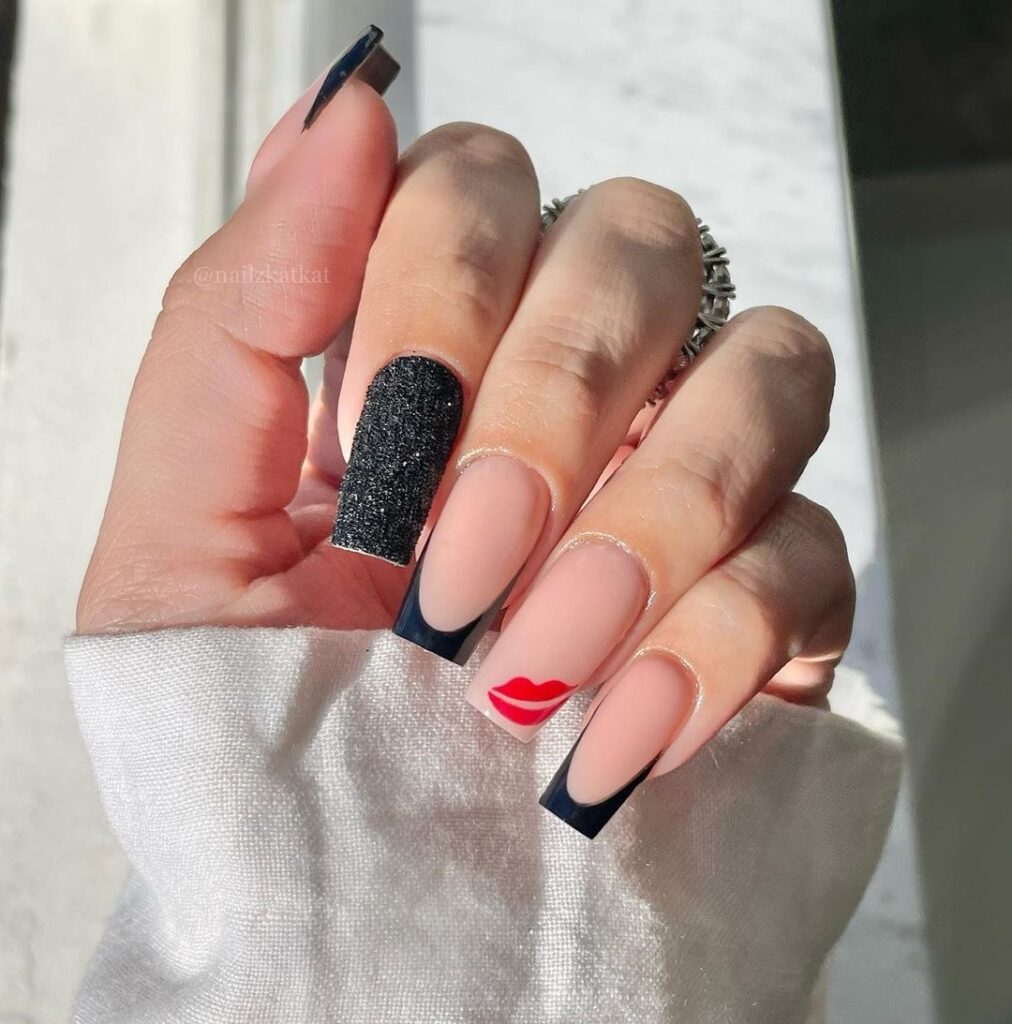 Bold Black Nails with Red Lip Manicure for a Sultry Look